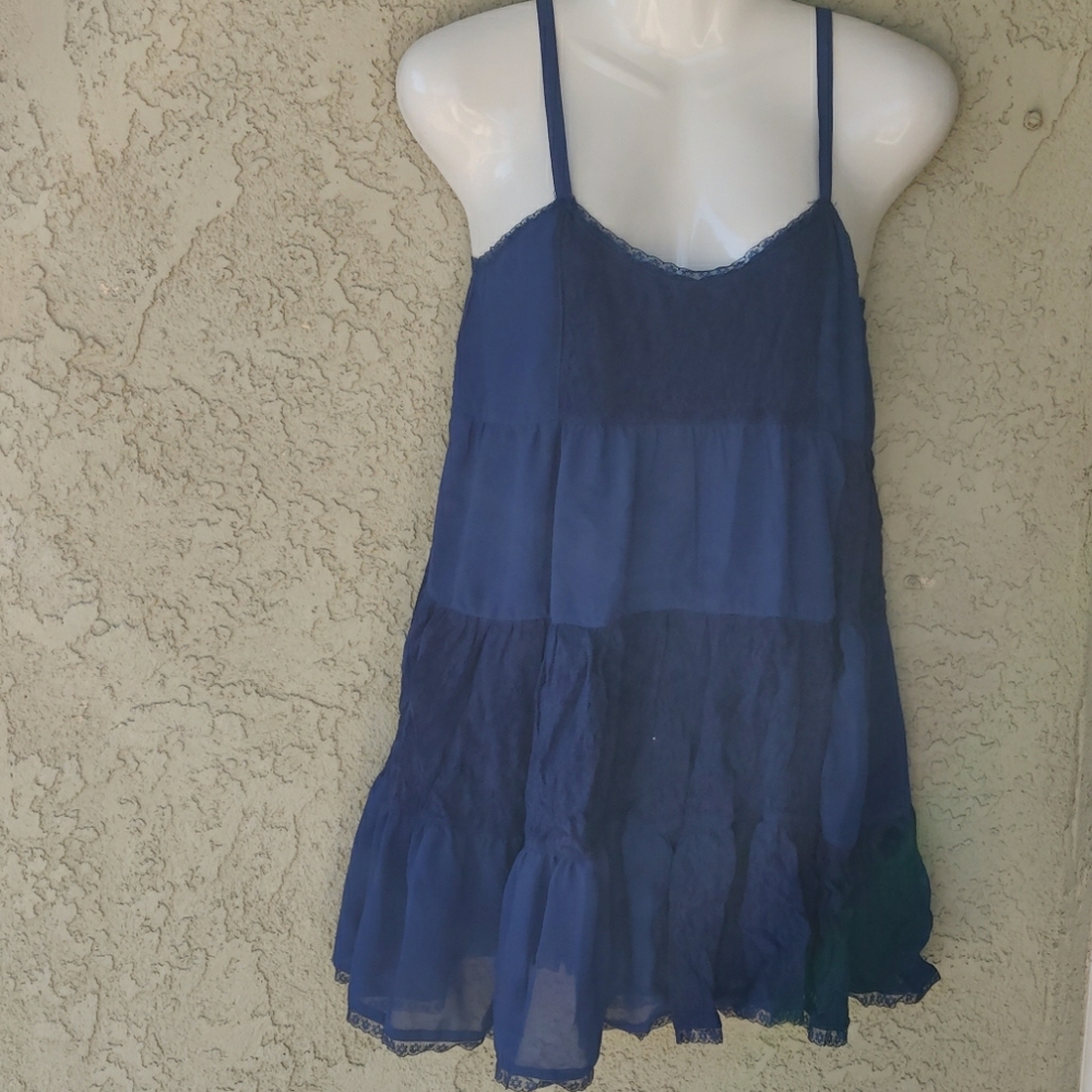 Kensie blue lace ruffle adjustable strap blouse